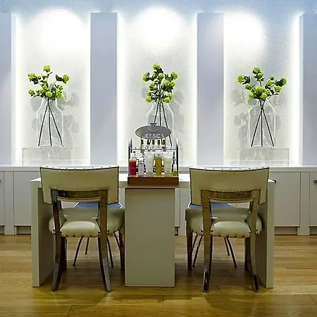罗丁公园酒店 酒店 4*