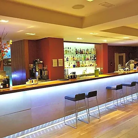 罗丁公园酒店 酒店